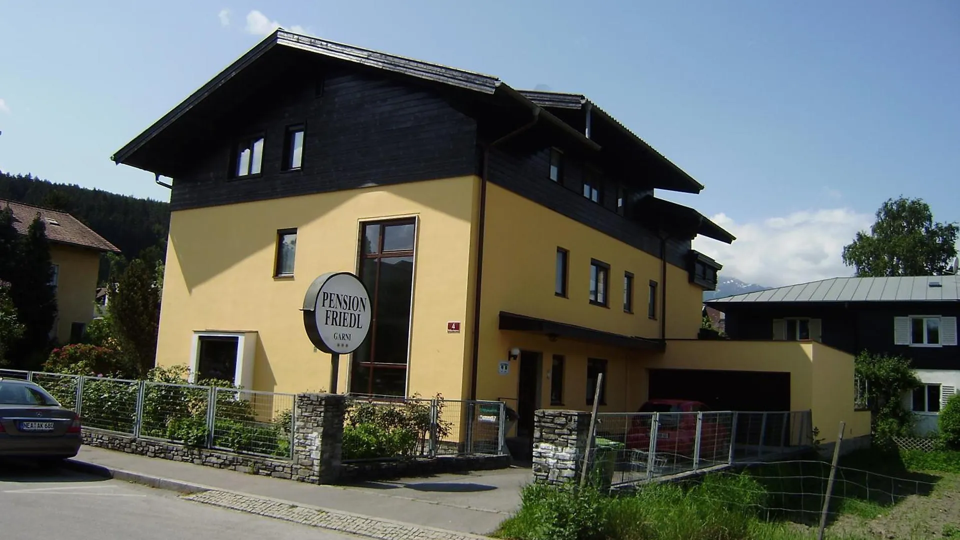 Pension Friedl Innsbruck Austria