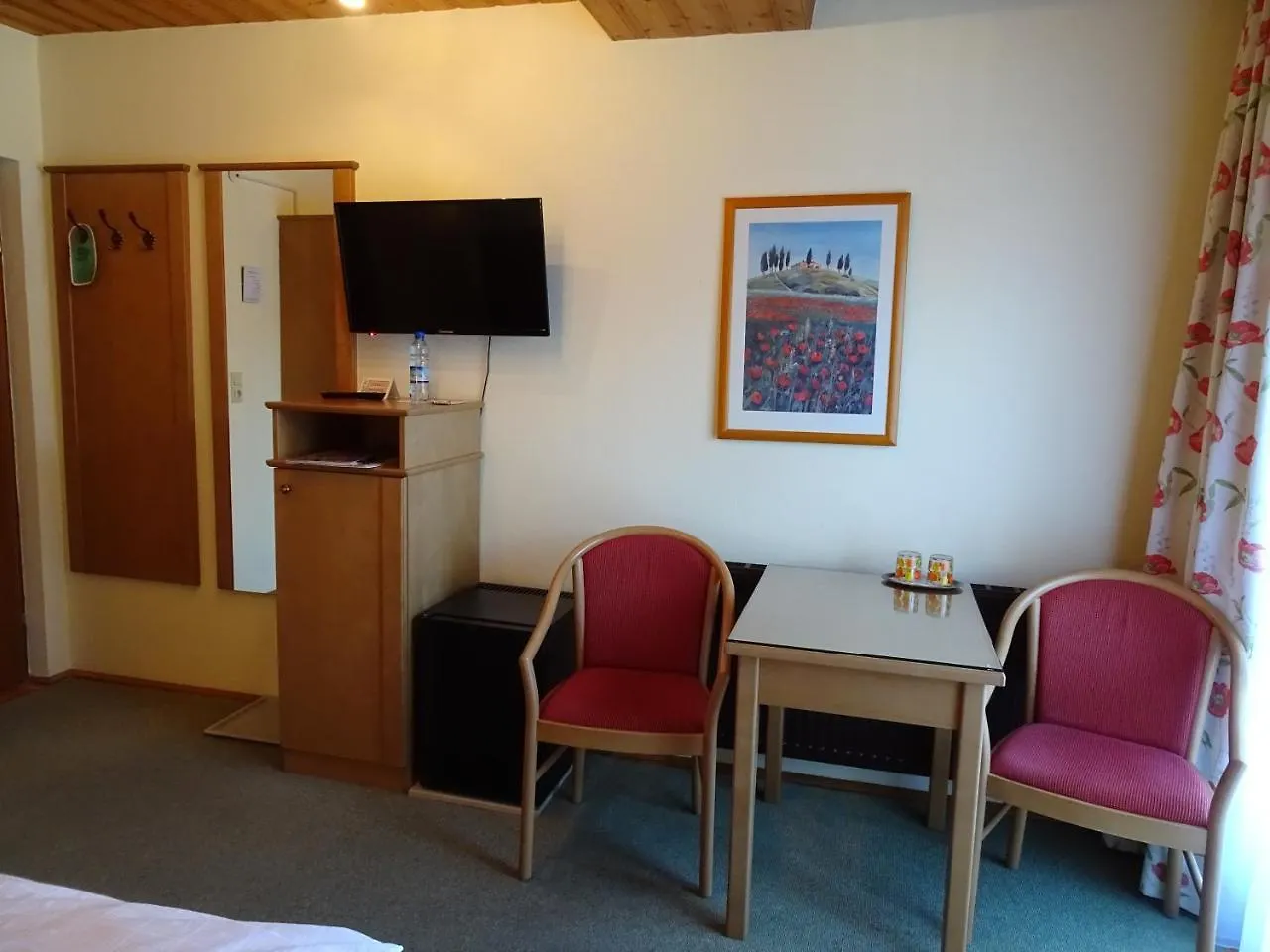 Pension Friedl Innsbruck 3*,  Austria